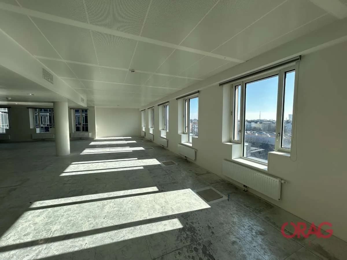 Gewerbeimmobilie mieten in Wien – 1 558 m², € 16 – Bild 1 von 8