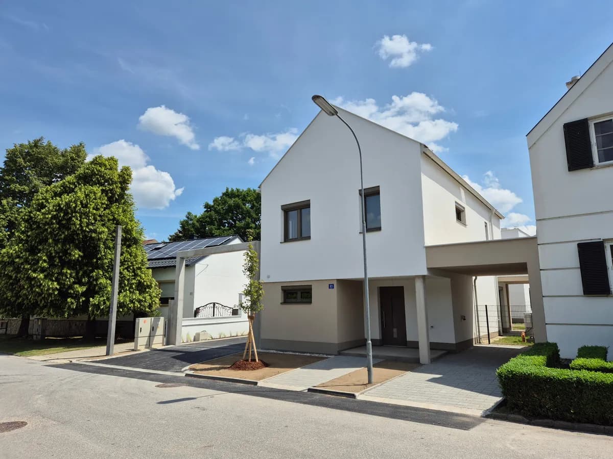Haus mieten in Neusiedl am See – 130 m², € 1.104