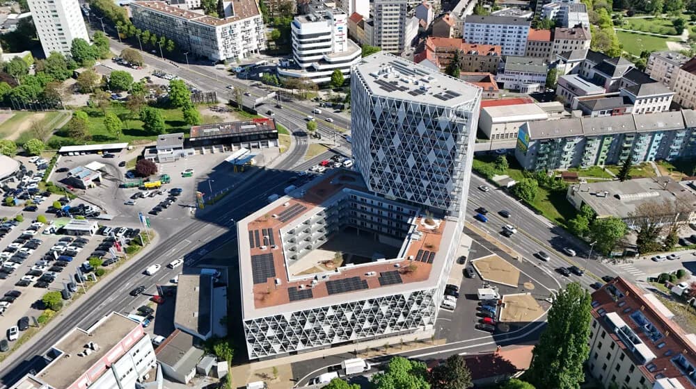 Gewerbeimmobilie mieten in Graz – 943 m², € 15 – Bild 1 von 11