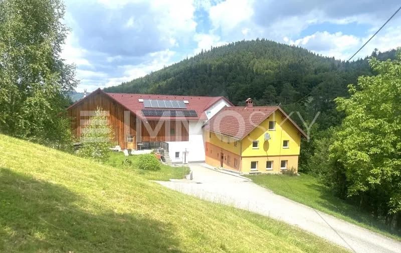 6-Zimmer-Immobilie kaufen in Perg – 200 m², € 1.554.000