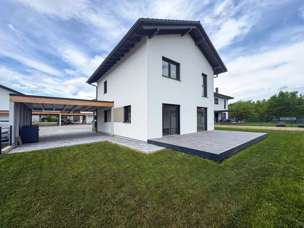 5-Zimmer-Haus kaufen in Klagenfurt – 129 m², € 579.000 – Bild 2 von 16