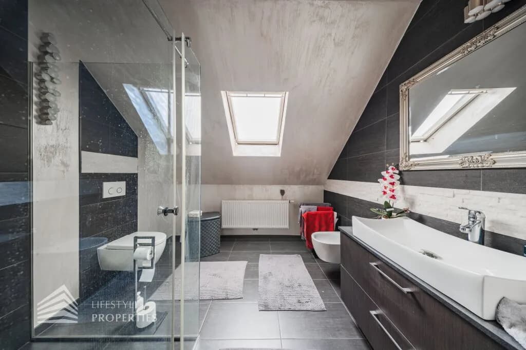 7-Zimmer-Immobilie kaufen in Graz-Umgebung – 300 m², € 890.000 – Bild 34 von 44