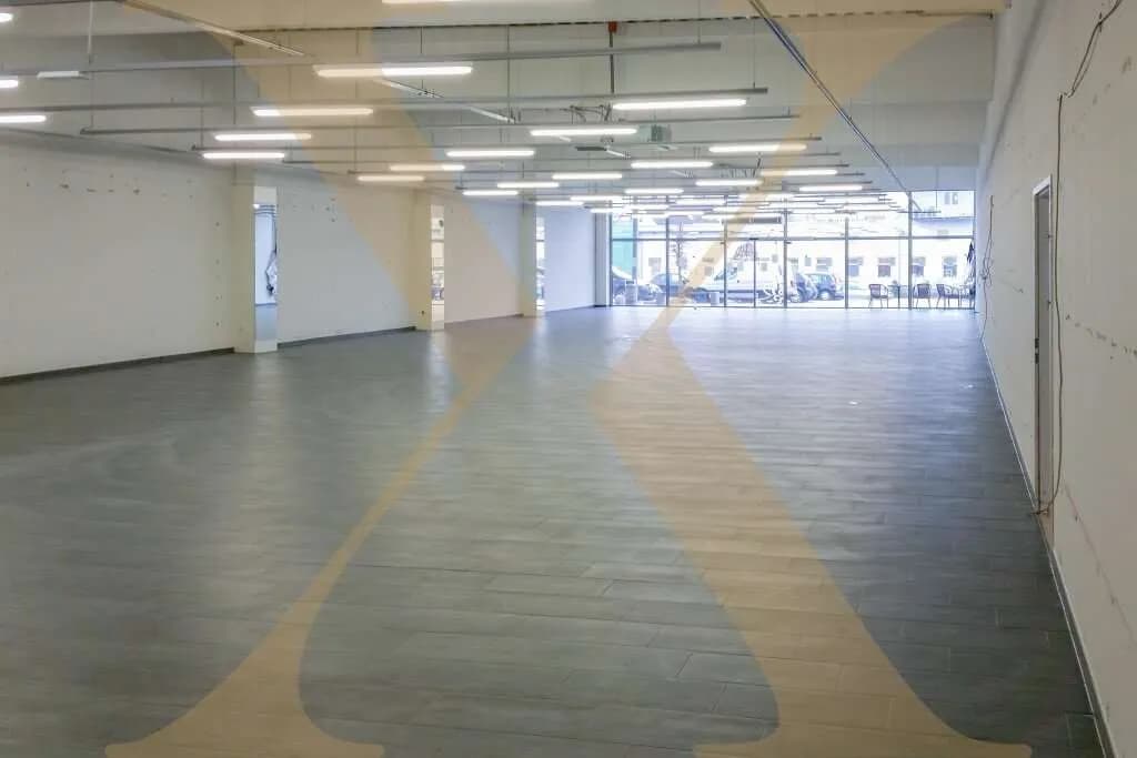 Gewerbeimmobilie mieten in Klagenfurt – 576 m², € 5.757