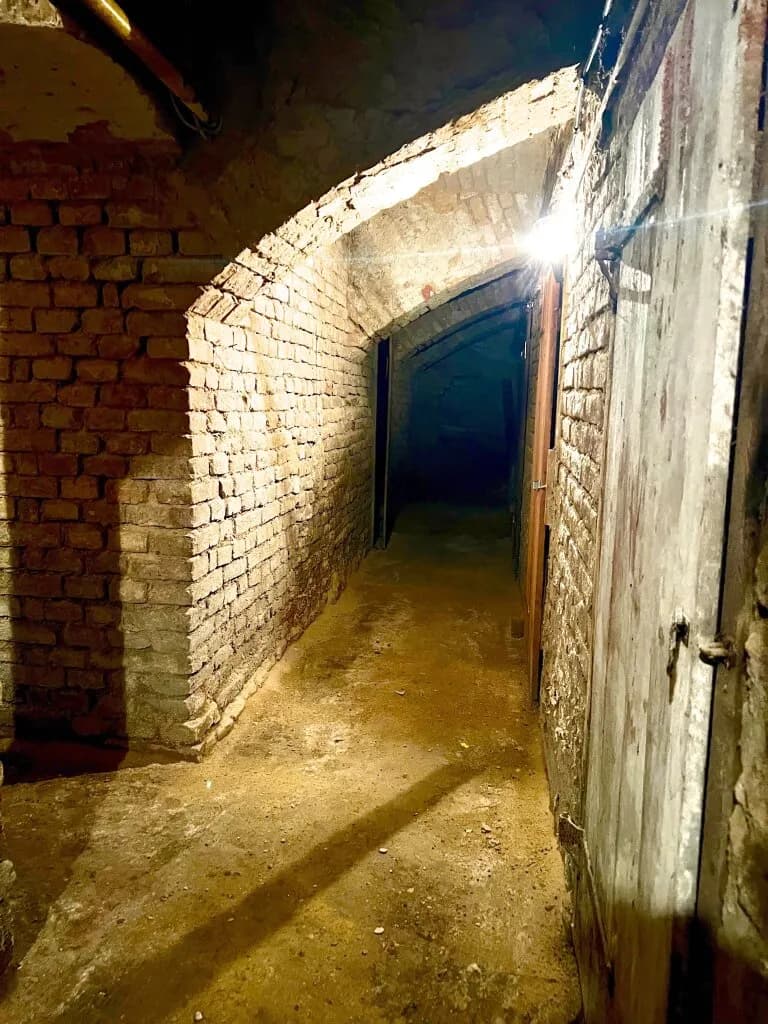 Gewerbeimmobilie kaufen in Wien – 1 165 m² – Bild 23 von 25