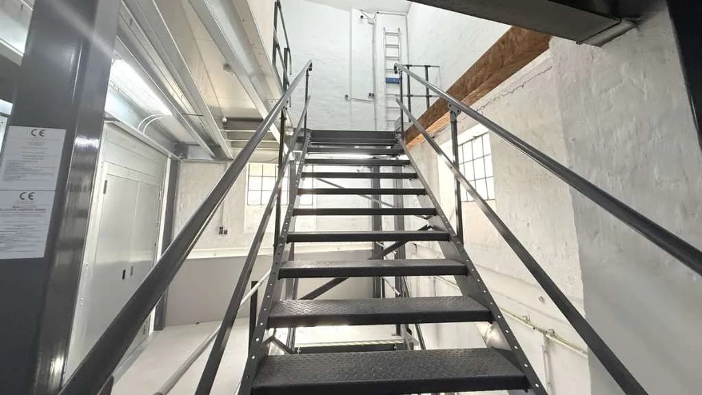 Gewerbeimmobilie mieten in Wien – 649 m², € 9.088 – Bild 8 von 16
