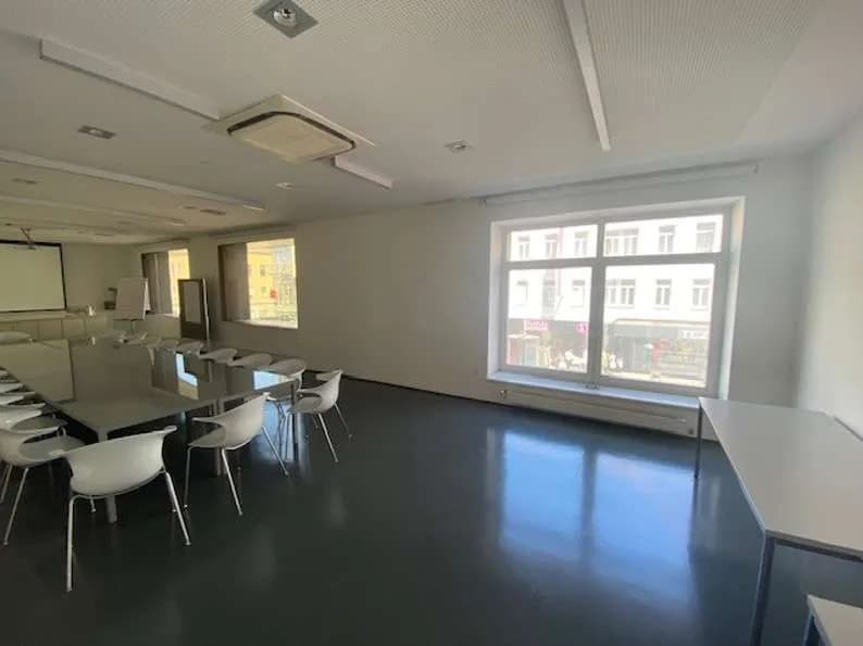 Gewerbeimmobilie mieten in Wien – 475 m², € 16 – Bild 3 von 10