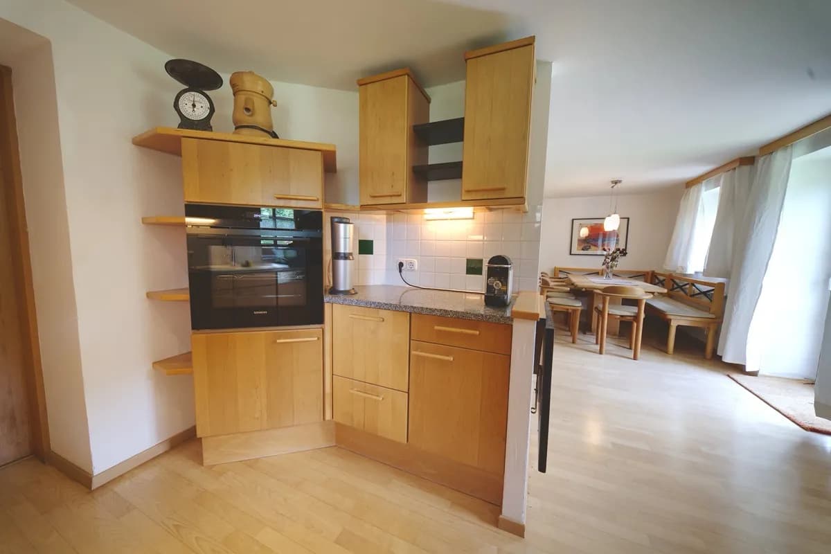 10-Zimmer-Haus mieten in Vöcklabruck – 250 m², € 2.900 – Bild 9 von 31