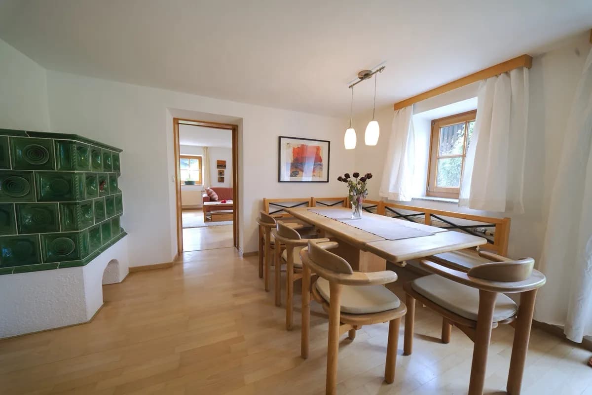 10-Zimmer-Haus mieten in Vöcklabruck – 250 m², € 2.900 – Bild 10 von 31