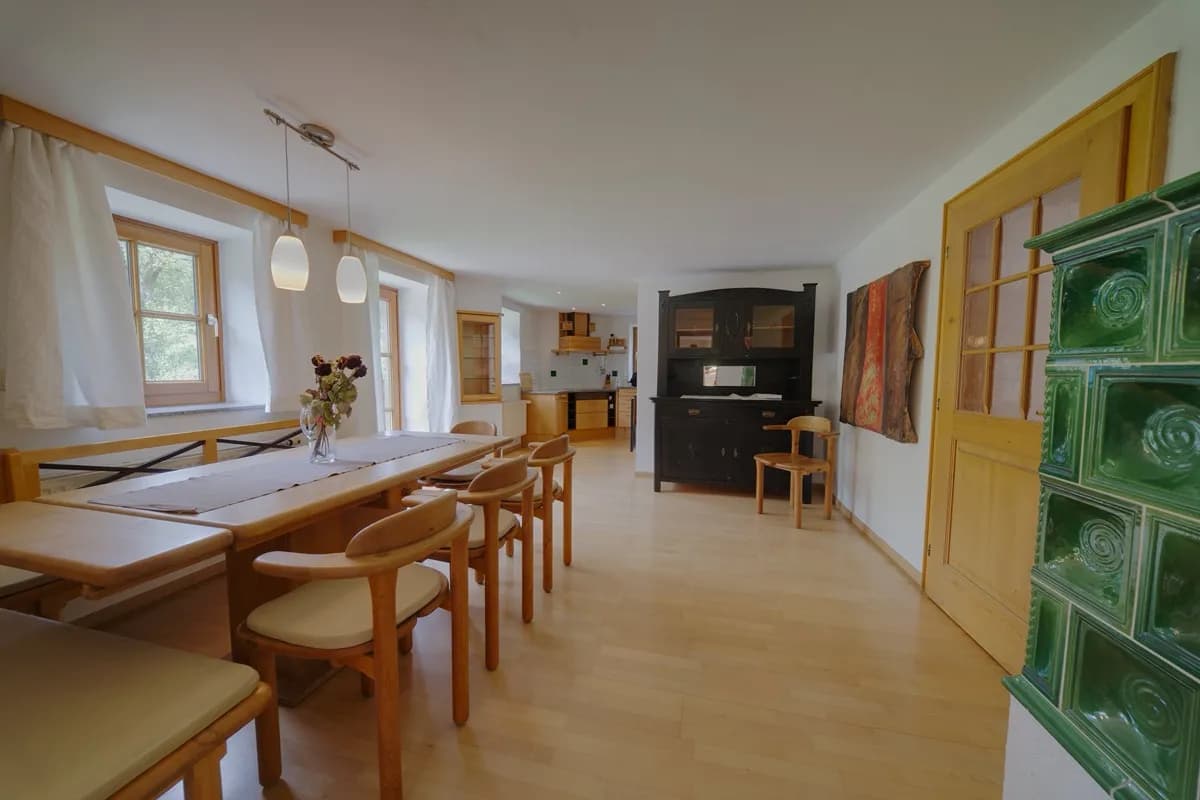 10-Zimmer-Haus mieten in Vöcklabruck – 250 m², € 2.900 – Bild 11 von 31