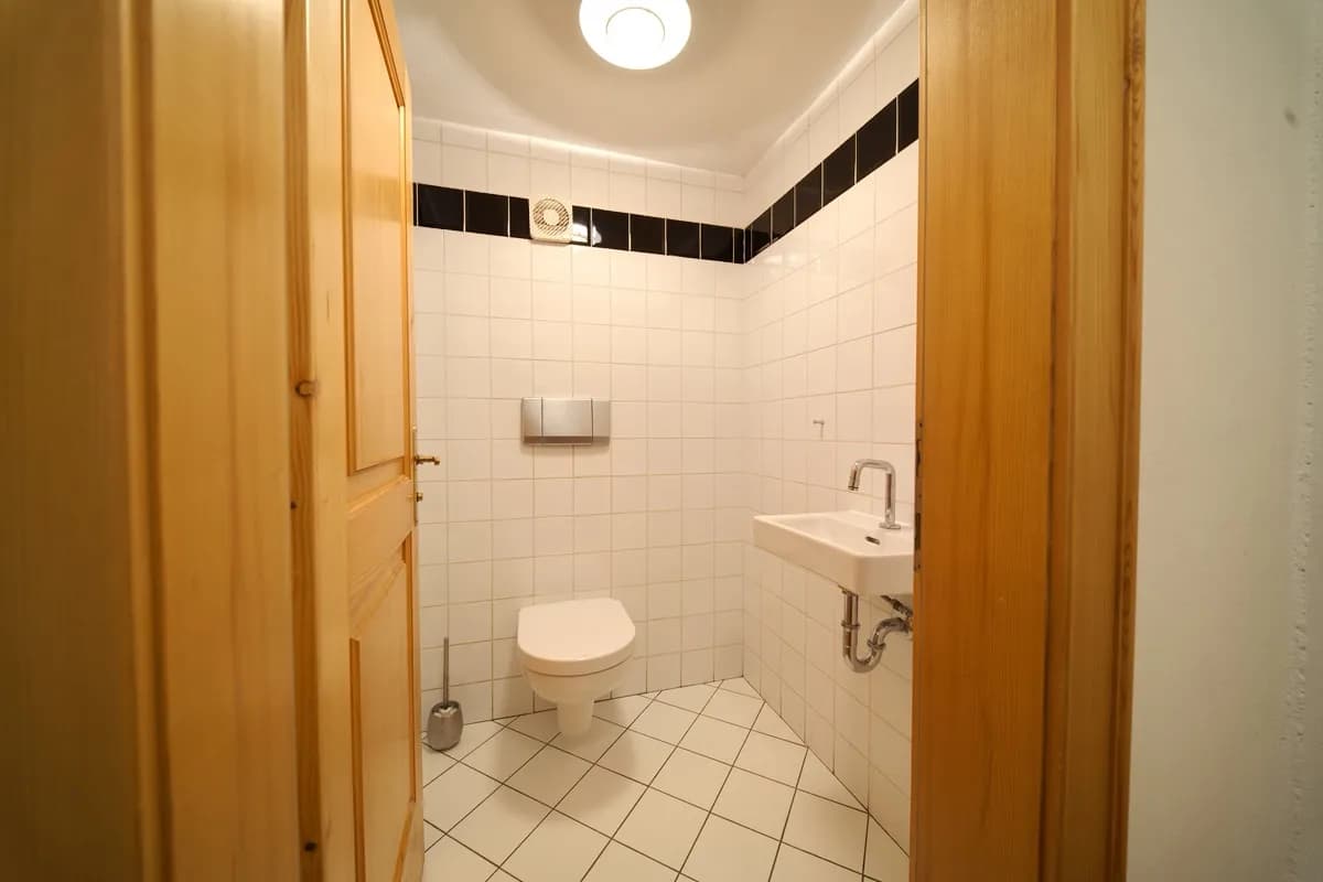 10-Zimmer-Haus mieten in Vöcklabruck – 250 m², € 2.900 – Bild 20 von 31