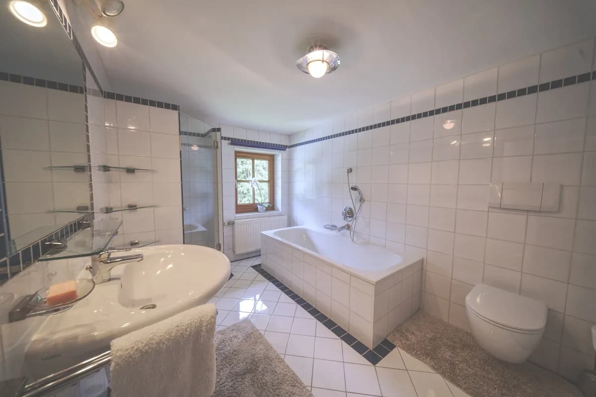 10-Zimmer-Haus mieten in Vöcklabruck – 250 m², € 2.900 – Bild 23 von 31
