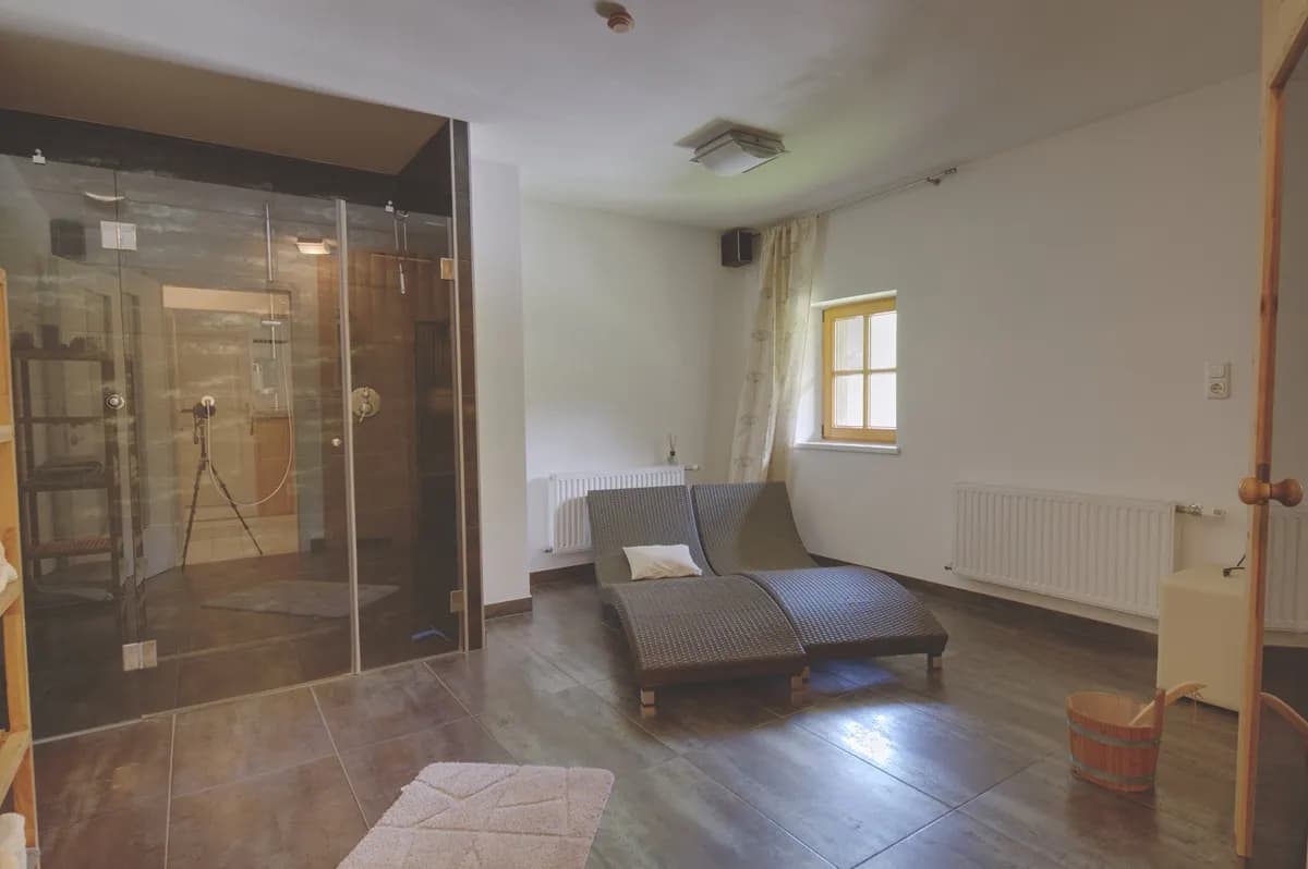 10-Zimmer-Haus mieten in Vöcklabruck – 250 m², € 2.900 – Bild 25 von 31