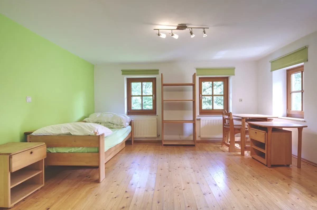 10-Zimmer-Haus mieten in Vöcklabruck – 250 m², € 2.900 – Bild 27 von 31