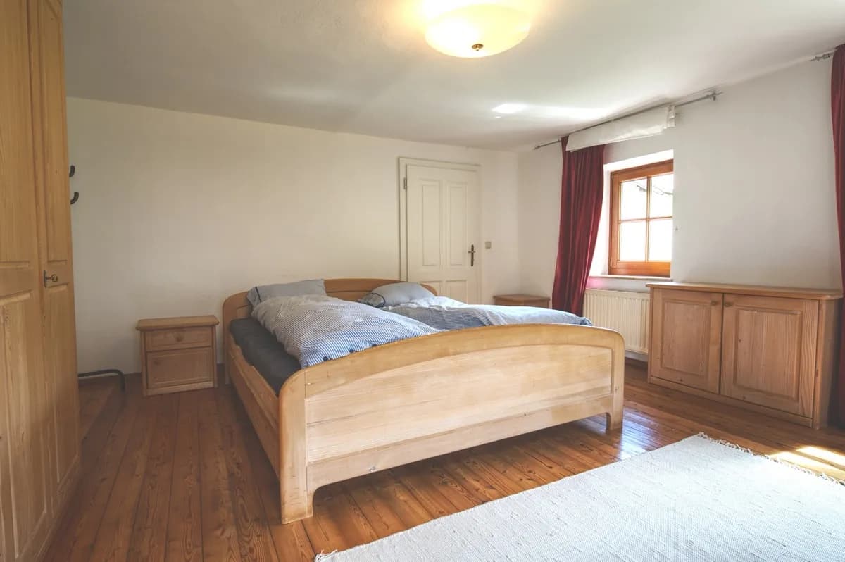 10-Zimmer-Haus mieten in Vöcklabruck – 250 m², € 2.900 – Bild 28 von 31