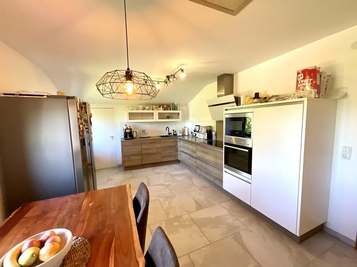 8-Zimmer-Gewerbeimmobilie kaufen in Braunau am Inn – 258 m², € 449.900 – Bild 2 von 10
