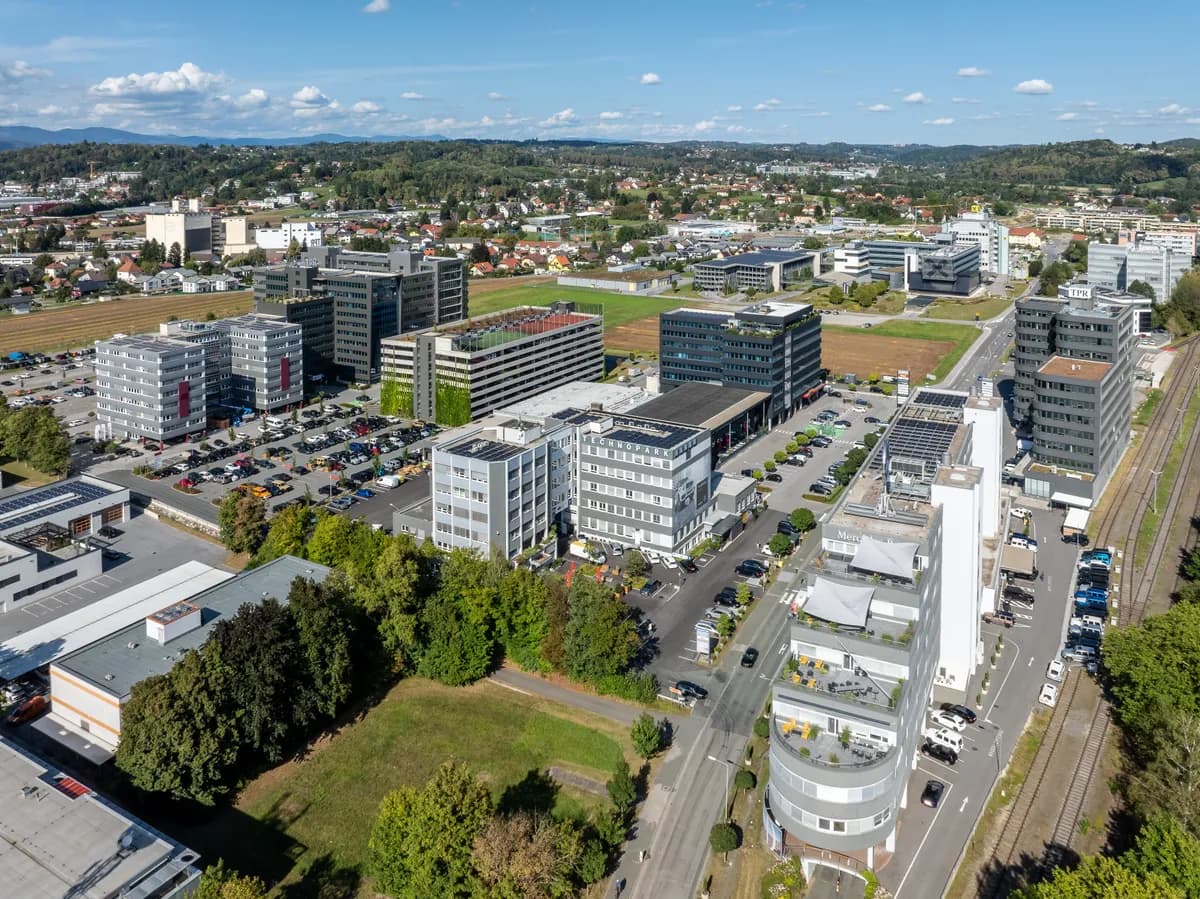 Gewerbeimmobilie mieten in Graz-Umgebung – 3 000 m², € 15 – Bild 2 von 12