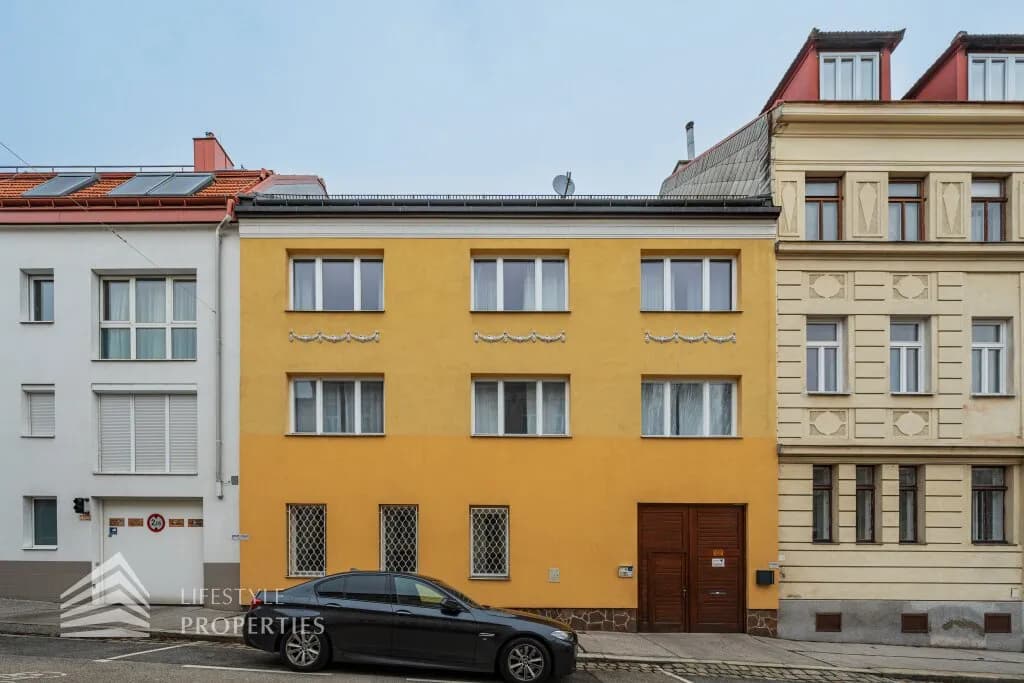 8-Zimmer-Gewerbeimmobilie kaufen in Wien – 326 m², € 2.200.000