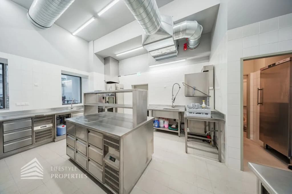 1-Zimmer-Gewerbeimmobilie mieten in Wien – 196 m², € 3.734 – Bild 16 von 28