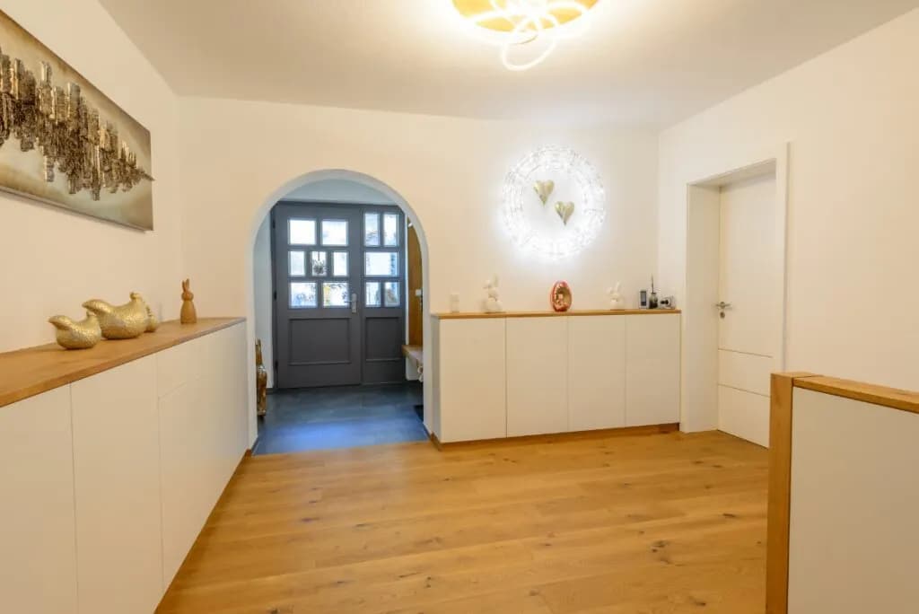 10-Zimmer-Gewerbeimmobilie kaufen in Gmunden – 359 m², € 798.000 – Bild 4 von 22