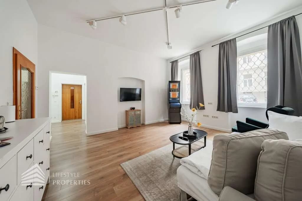 8-Zimmer-Gewerbeimmobilie mieten in Wien – 326 m², € 12.500 – Bild 16 von 49