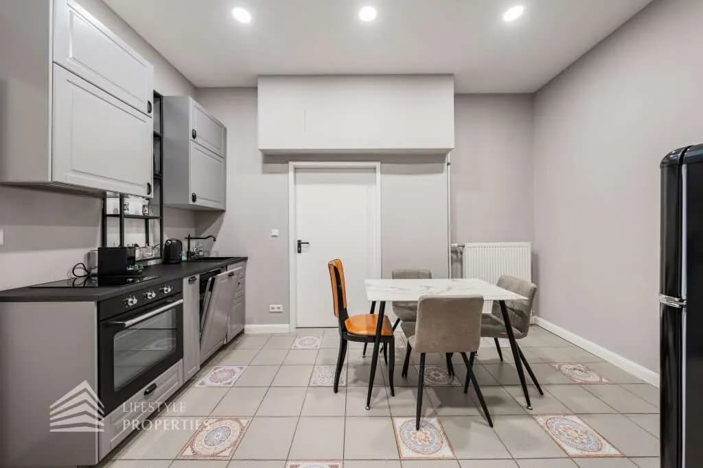 8-Zimmer-Gewerbeimmobilie mieten in Wien – 326 m², € 12.500 – Bild 17 von 49