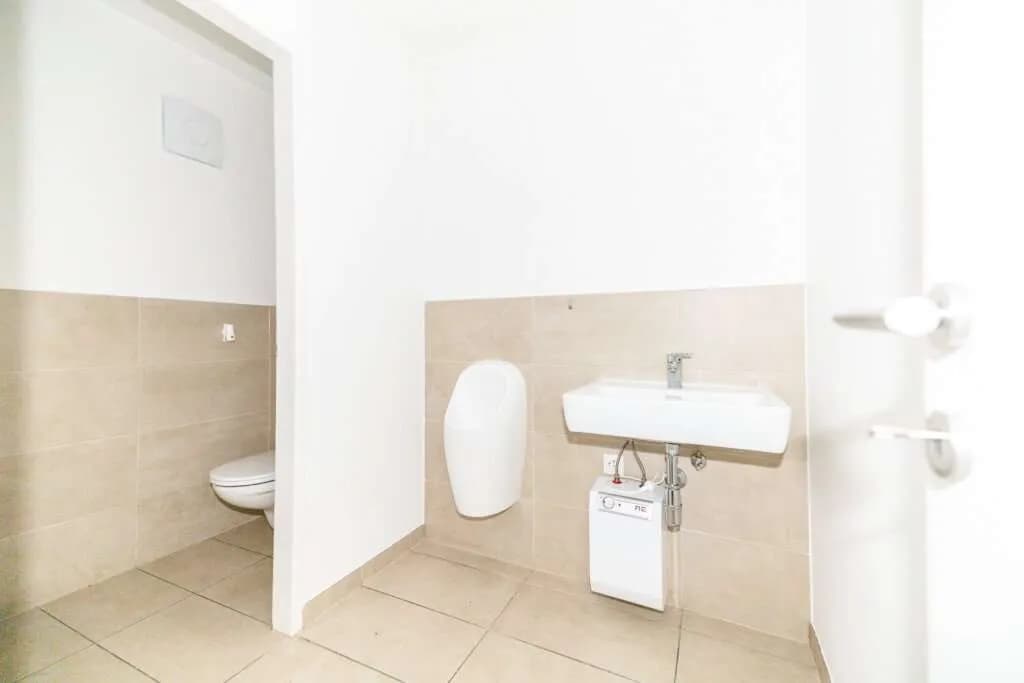 2-Zimmer-Gewerbeimmobilie mieten in Leoben – 95 m², € 895 – Bild 3 von 11