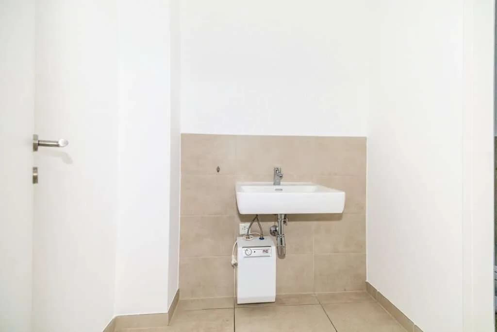 2-Zimmer-Gewerbeimmobilie mieten in Leoben – 95 m², € 895 – Bild 6 von 11