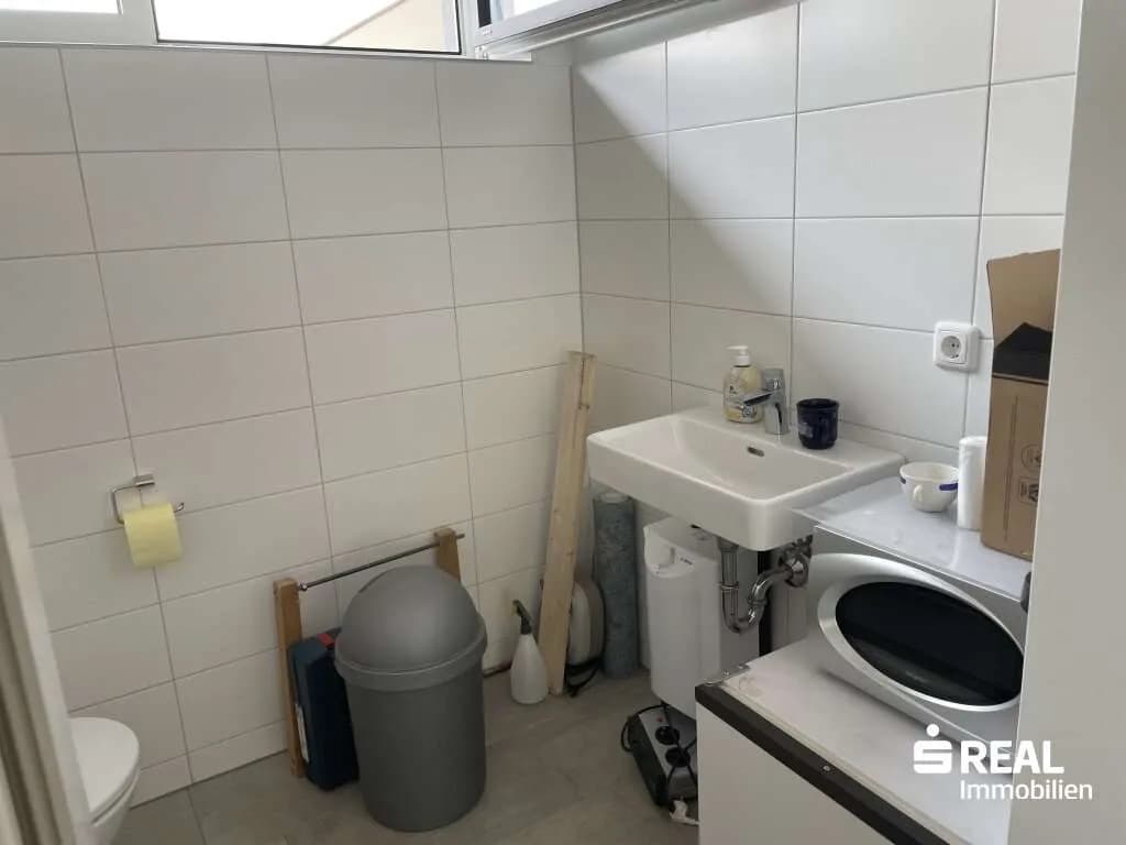1-Zimmer-Gewerbeimmobilie kaufen in Linz – 55 m², € 228.000 – Bild 5 von 6