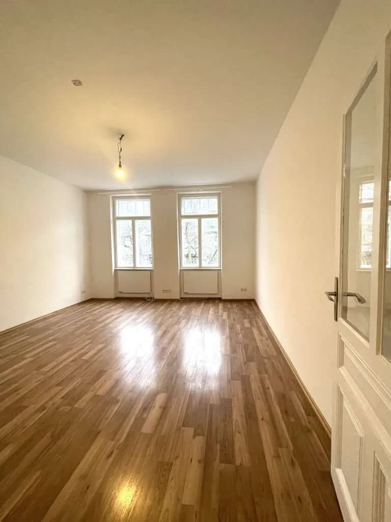 2-Zimmer-Wohnung kaufen in Wien – 43,01 m², € 289.000 – Bild 2 von 9