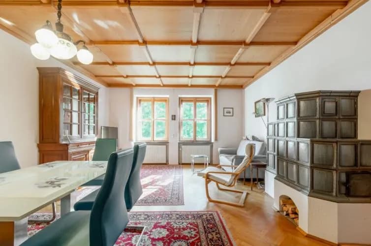 Gewerbeimmobilie kaufen in Hollabrunn – 2 700 m², € 753.000