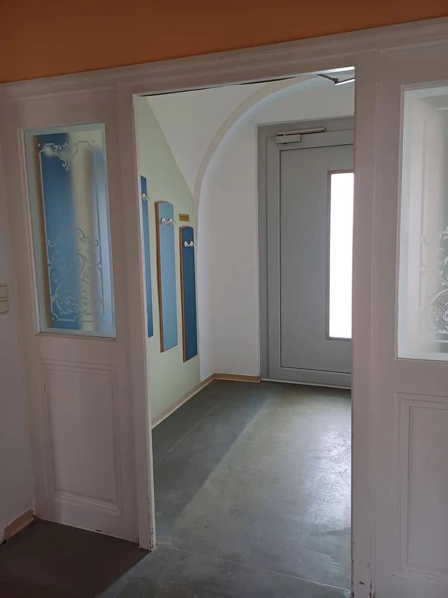 Gewerbeimmobilie kaufen in Hollabrunn – 2 700 m², € 753.000 – Bild 18 von 31