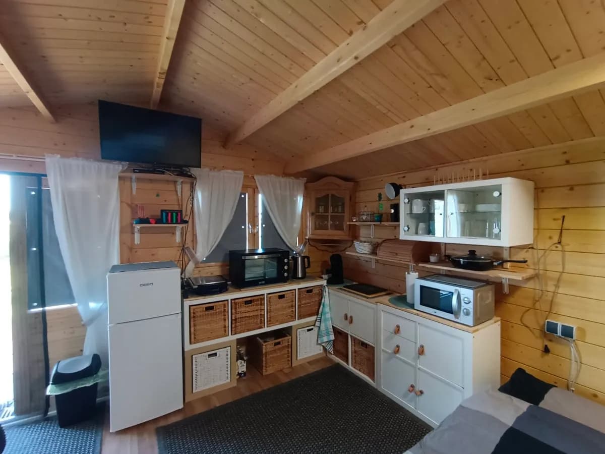 Immobilie mieten in Wiener Neustadt Land – 300 m², € 205 – Bild 4 von 14