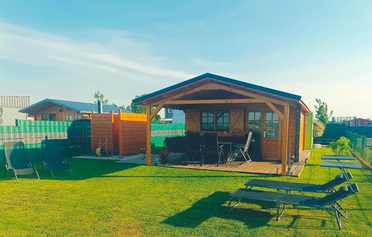 Immobilie mieten in Wiener Neustadt Land – 300 m², € 205 – Bild 12 von 14