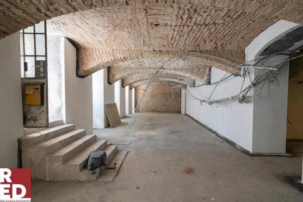 Gewerbeimmobilie mieten in Wien – 208 m², € 2.640 – Bild 2 von 22