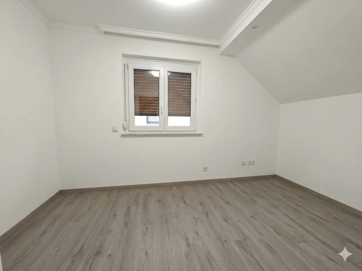 4-Zimmer-Haus mieten in Baden – 90 m², € 1.699 – Bild 13 von 16