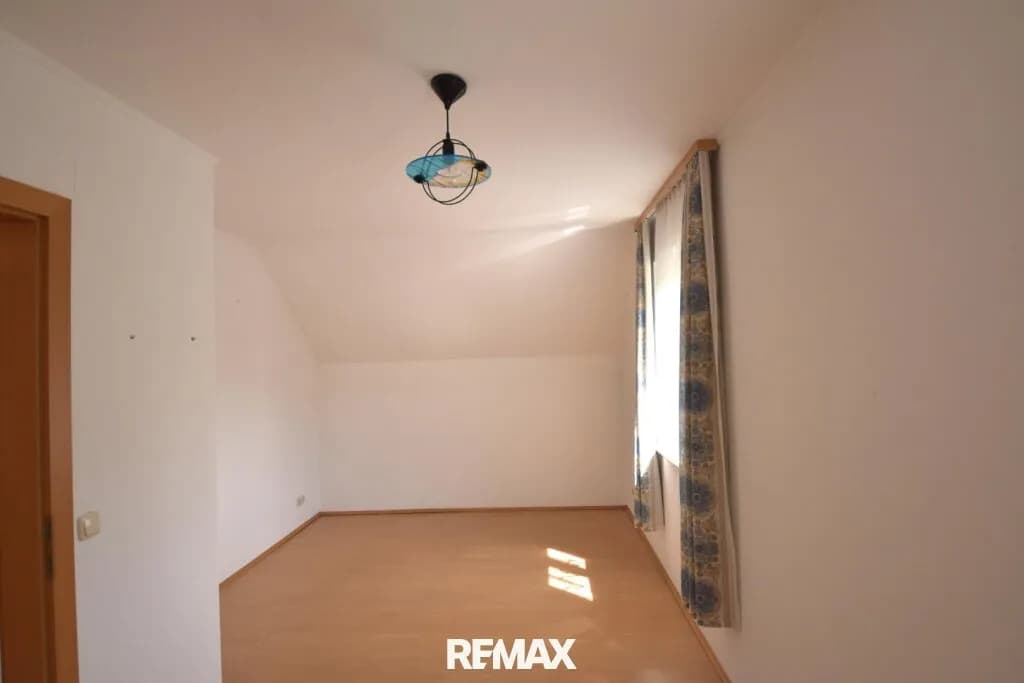 5-Zimmer-Haus kaufen in Amstetten – 117 m², € 320.000 – Bild 14 von 30