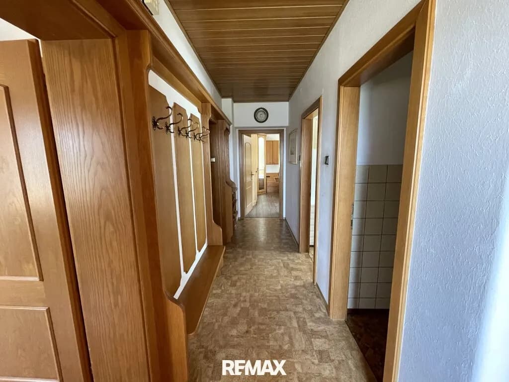 6-Zimmer-Gewerbeimmobilie kaufen in Amstetten – 153 m², € 249.000 – Bild 12 von 31