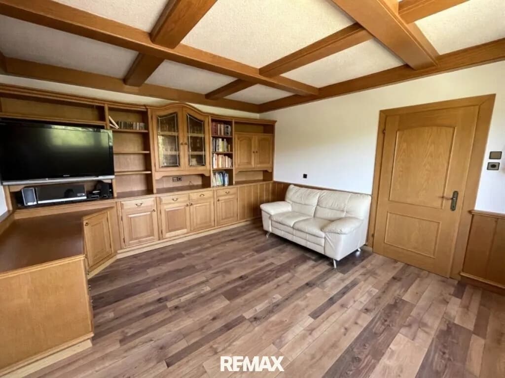 6-Zimmer-Gewerbeimmobilie kaufen in Amstetten – 153 m², € 249.000 – Bild 14 von 31