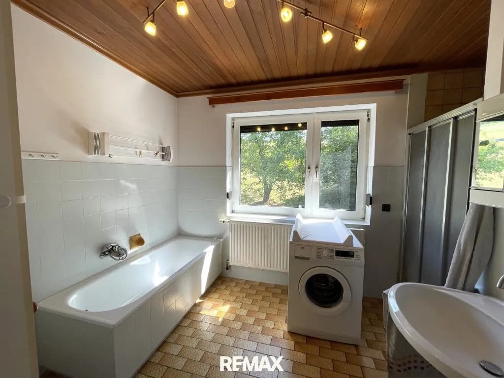 6-Zimmer-Gewerbeimmobilie kaufen in Amstetten – 153 m², € 249.000 – Bild 17 von 31