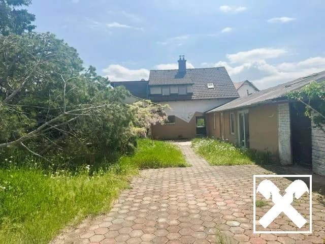 5-Zimmer-Haus kaufen in Neunkirchen – 130 m², € 235.000 – Bild 2 von 15
