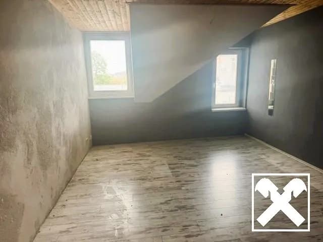 5-Zimmer-Haus kaufen in Neunkirchen – 130 m², € 235.000 – Bild 11 von 15