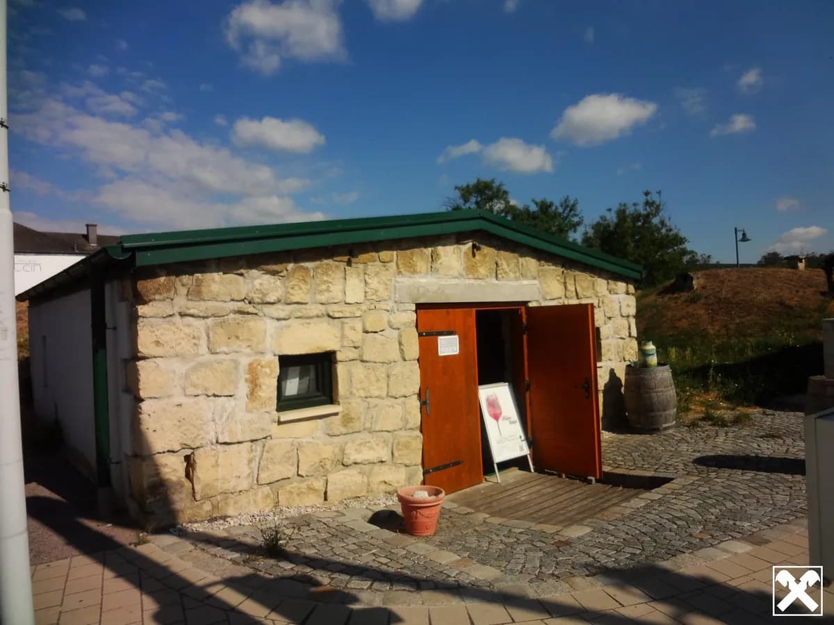 Immobilie kaufen in Eisenstadt - Umgebung – 239 m², € 190.000