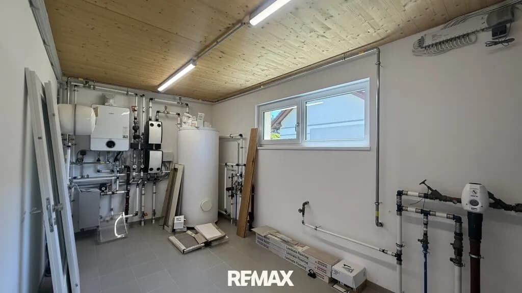 Gewerbeimmobilie mieten in Oberwart – 140 m², € 1.680 – Bild 11 von 17