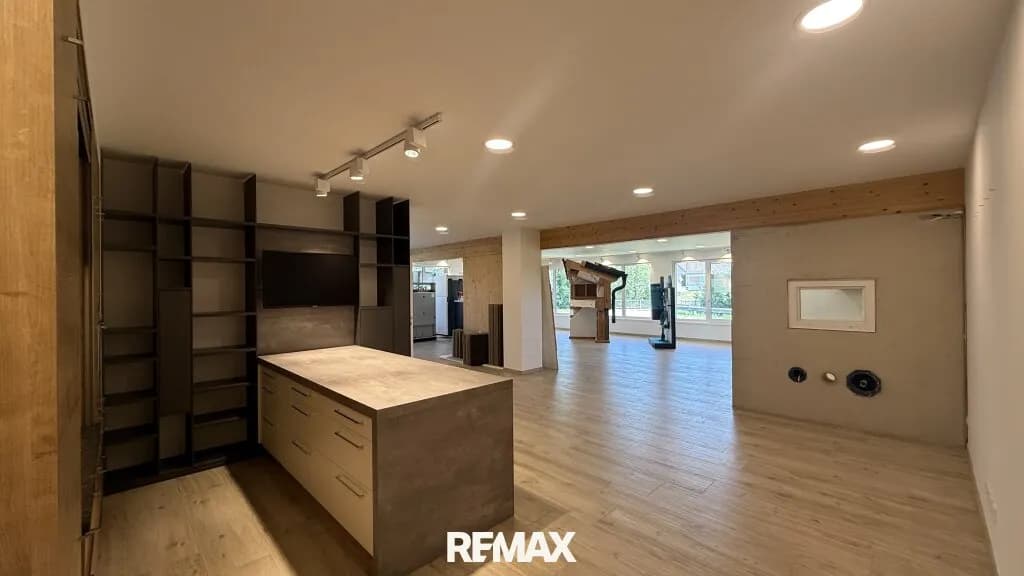 Gewerbeimmobilie mieten in Oberwart – 140 m², € 1.680 – Bild 13 von 17