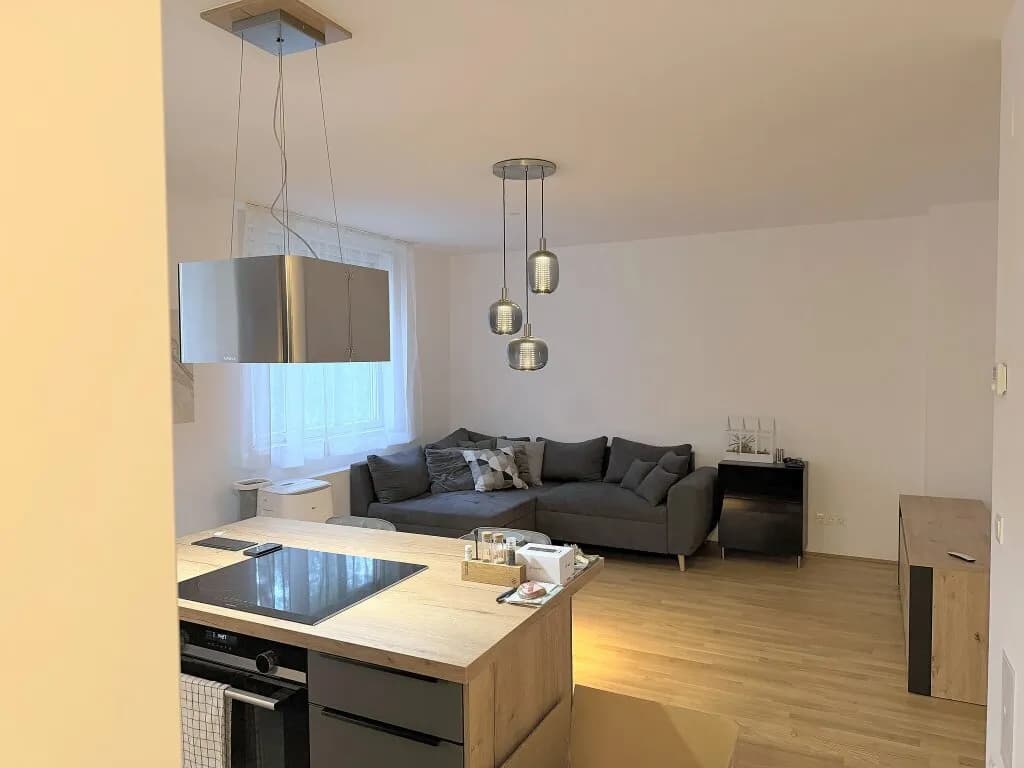 3-Zimmer-Wohnung mieten in Wien – 73 m², € 1.684 – Bild 2 von 9