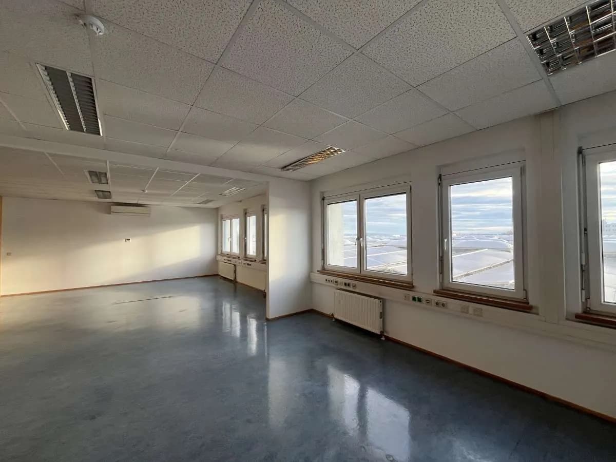 Gewerbeimmobilie mieten in Mödling – 189 m², € 1.937 – Bild 5 von 12