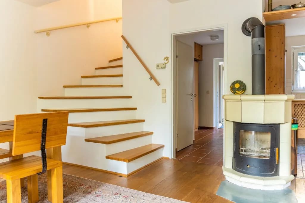 6-Zimmer-Haus mieten in Wien – 120 m², € 3.000 – Bild 2 von 14