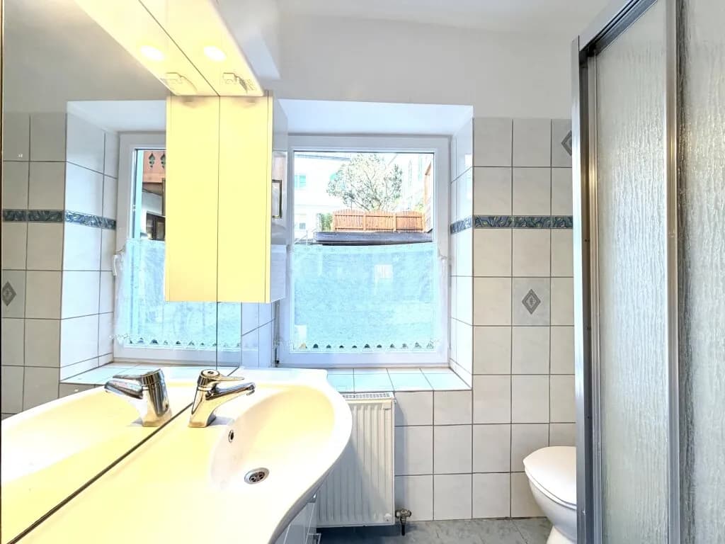 16-Zimmer-Gewerbeimmobilie kaufen in Gmunden – 425 m² – Bild 8 von 11
