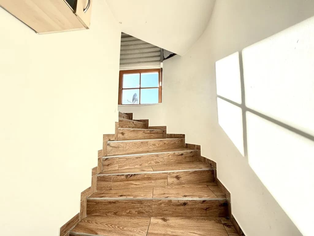 16-Zimmer-Gewerbeimmobilie kaufen in Gmunden – 425 m² – Bild 11 von 11