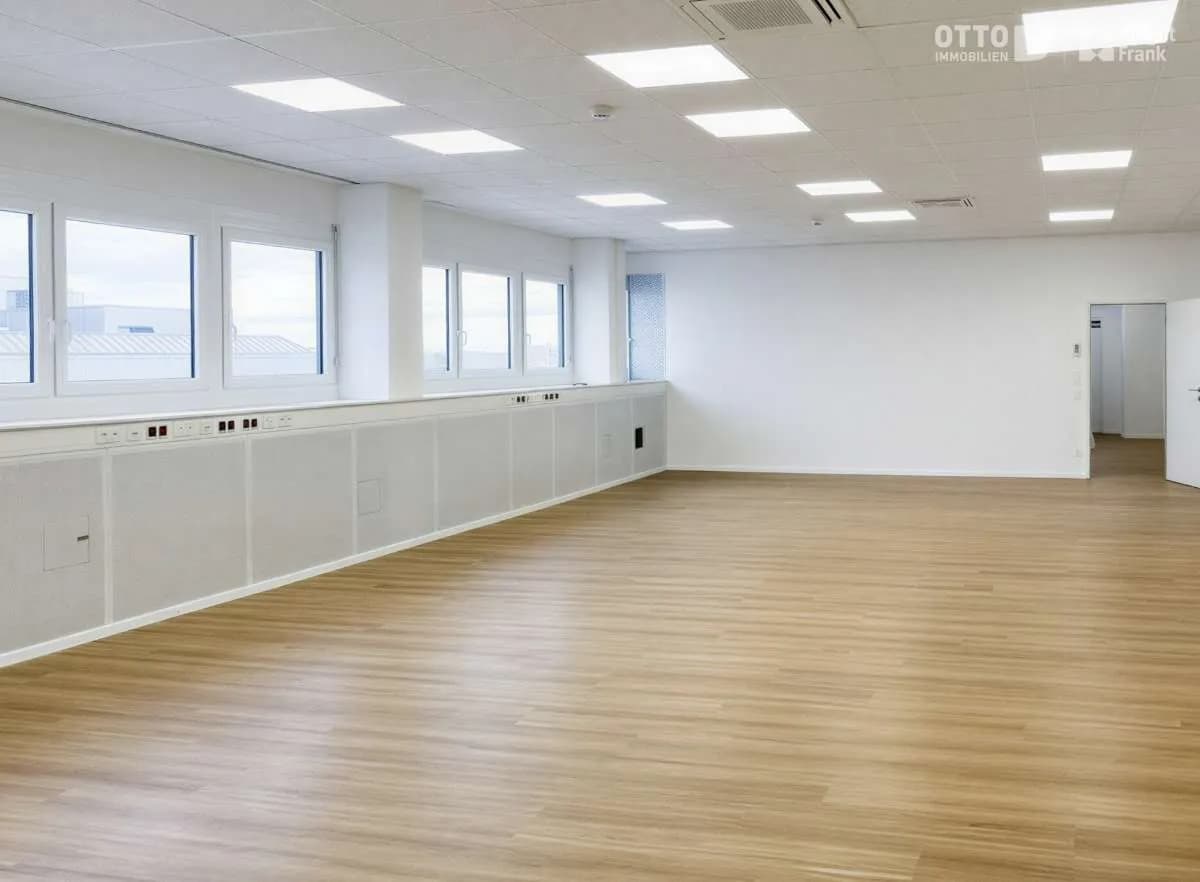 Gewerbeimmobilie mieten in Mödling – 2 831 m², € 21.801 – Bild 14 von 19